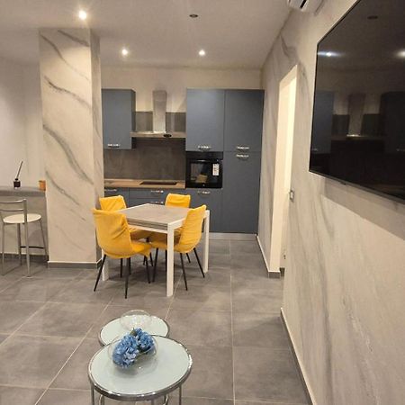 B & B Mali Салерно Экстерьер фото